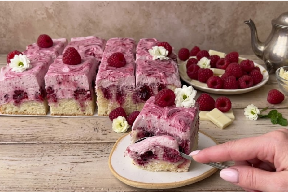 Bijela Torta sa Malinama i Bijelom Čokoladom